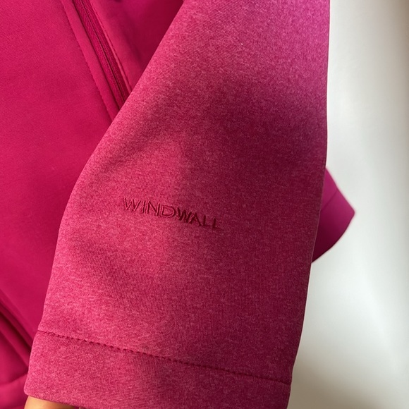 Pink North Face Windwall Jacket Women’s Medium. - Picture 6 of 9